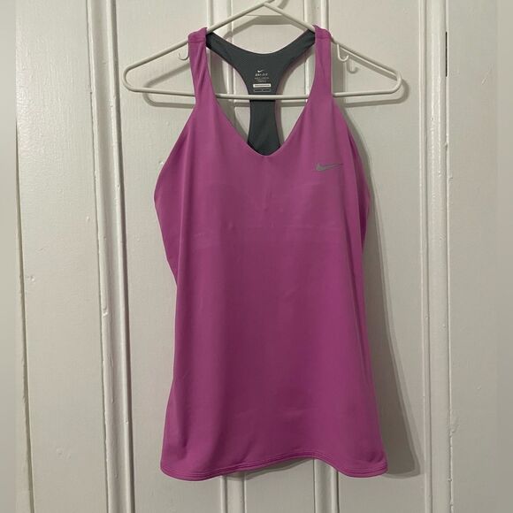 Dri-fit Nike tank top - Picture 1 of 7